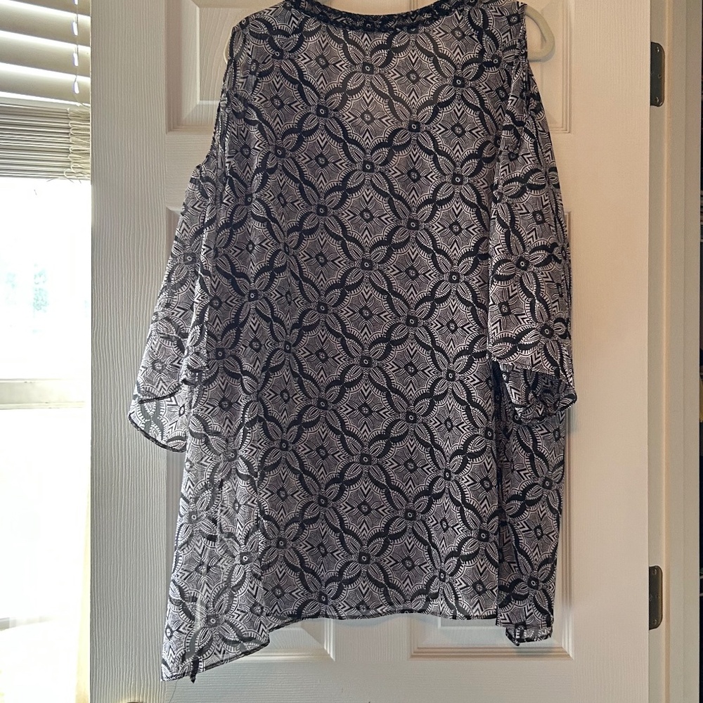 Catherine's 3XP Open Shoulder Tunic - Picture 2 of 5